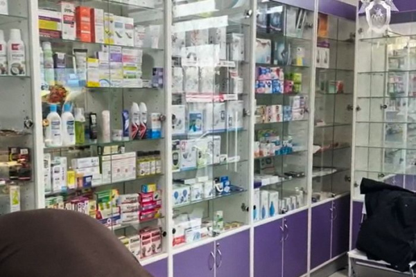 В Москве возбудили дело за сбыт в аптеке незарегистрированных препаратов
