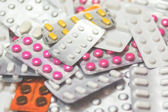 Росздравнадзор начал мониторинг цен на лекарственные препараты