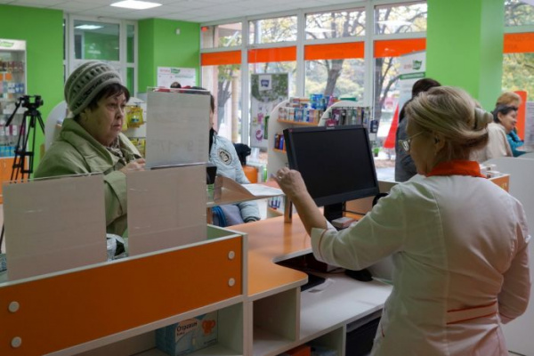 Минпромторг временно перевел систему маркировки лекарств в «уведомительный» режим
