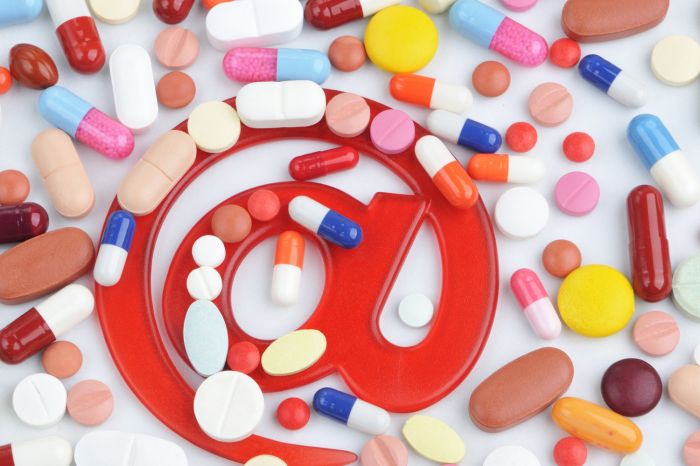 Интернет-торговля лекарствами может быть разрешена с 1 января 2020 г.