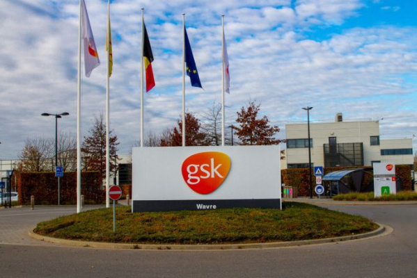 GSK отказалась от поставок витаминов и БАД в Россию