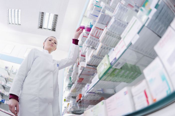 AlphaRM: доля аптечных продаж дешевых лекарств составила 10% в 2019 году