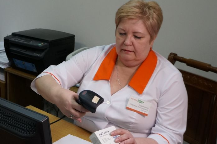 ЦРПТ оценил расходы аптек на маркировку максимум в 10,5 тысяч рублей на одну кассу